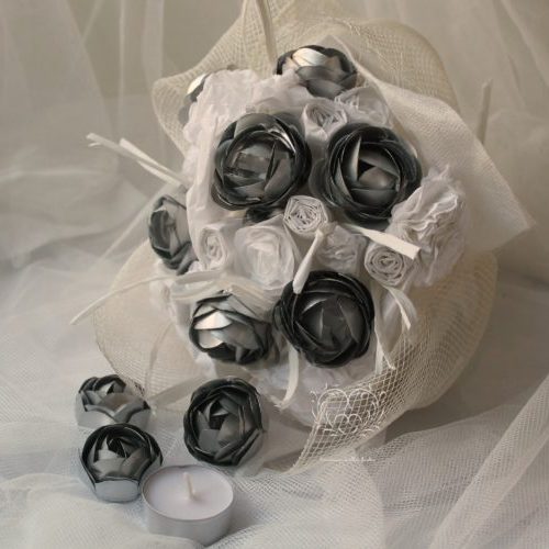 Bouquet bianco e metallo -Metalromantica-