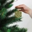 Ornamenti natalizi in carta seminabile a forma di albero e fiocco di neve